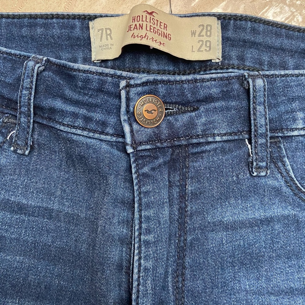 Hollister High Rise Jean Leggings Size 7